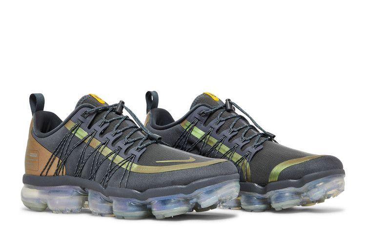 air-vapormax-utility-dark-grey-amarillo-aq8810-008_07