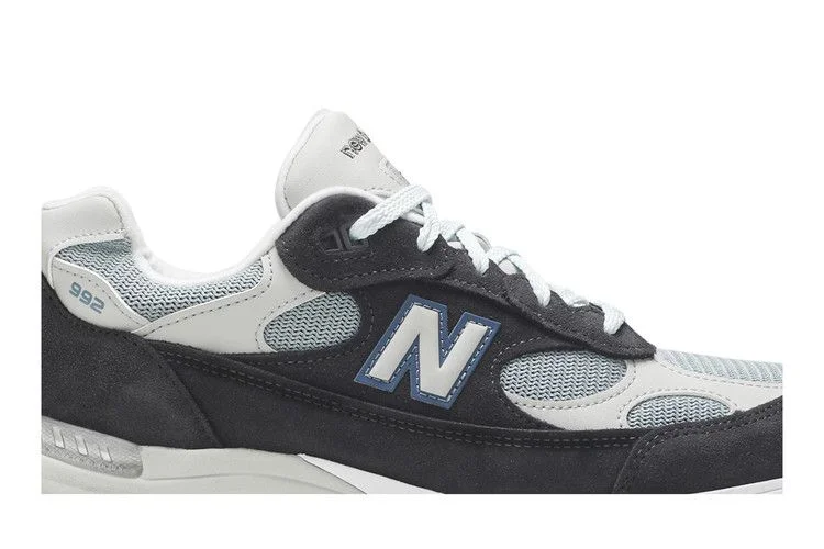 Krossovki-Kith-x-New-Balance-992-Made-in-USA-Steel-Blue-1
