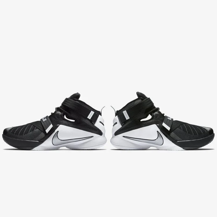 Krossovki-Nike-LeBron-Soldier-9-Team-1