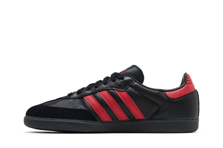 Krossovki-Manchester-United-x-adidas-Samba-Home-Kit-2