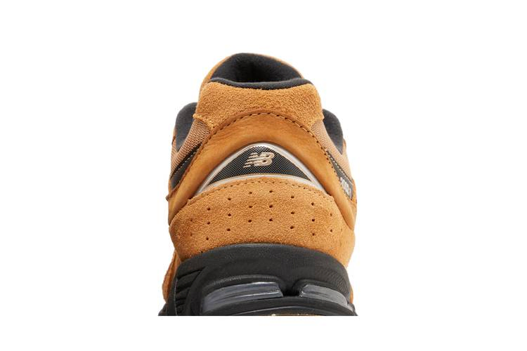 Кроссовки New Balance 2002R 'Tobacco'