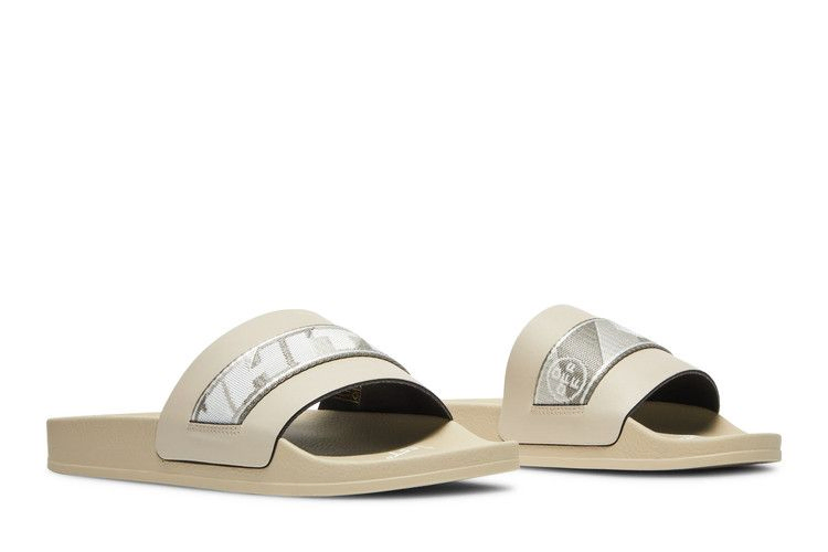 off-white-industrial-sliders-grey-omia088f21fab003-0909_07