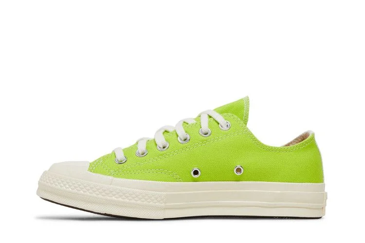 Krossovki-Comme-des-Garcons-PLAY-x-Converse-Chuck-70-Low-Bright-Green-2