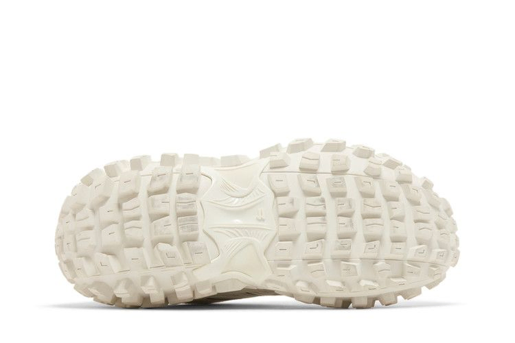 Кроссовки Balenciaga Defender Sneaker 'Light Beige'