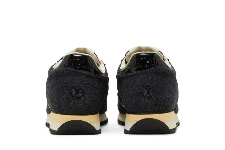 Krossovki-Footpatrol-x-Saucony-Jazz-81-Heritage-of-Jazz-5