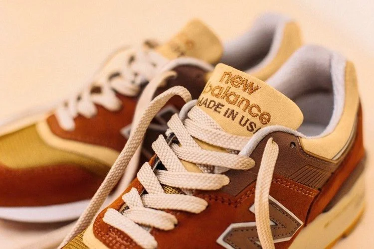 Krossovki-J-Crew-x-New-Balance-997-Butterscotch-1