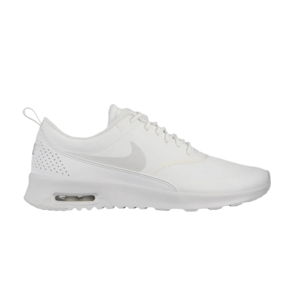 Krossovki-Nike-Wmns-Air-Max-Thea-Triple-White