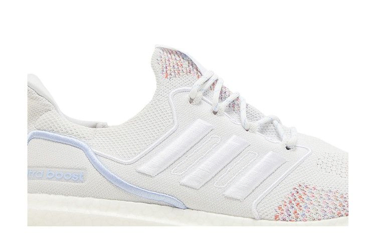Кроссовки adidas UltraBoost 1.0 'White Blue Dawn Pink'