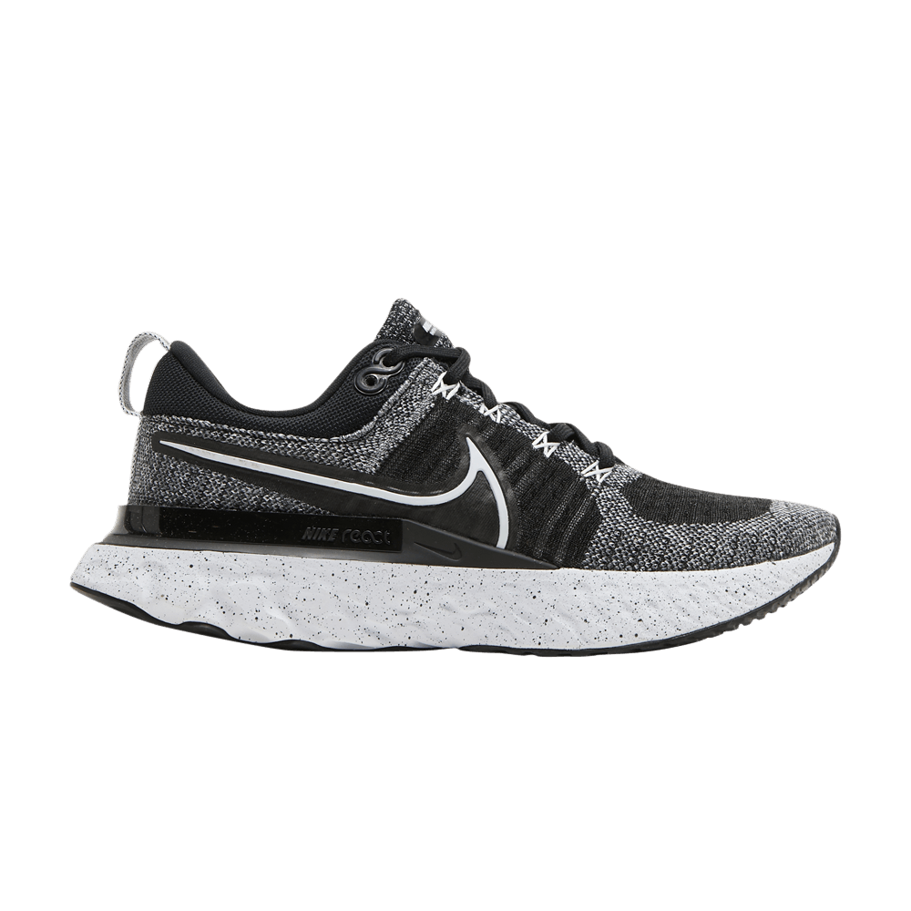 wmns-react-infinity-run-flyknit-2-white-black-ct2423-101