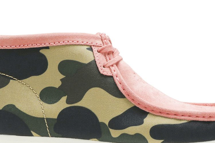 a-bathing-ape-x-wallabee-coral-camo-26149863_01
