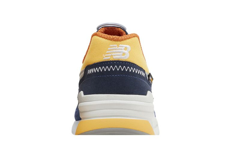 Кроссовки New Balance 997H 'Moon Shadow Vibrant Apricot'
