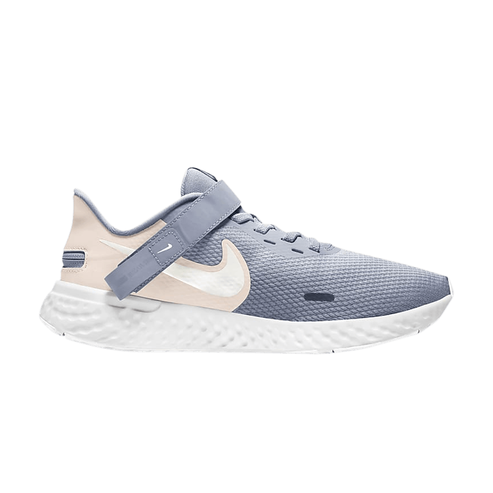 wmns-revolution-5-flyease-indigo-guava-ice-bq3212-001