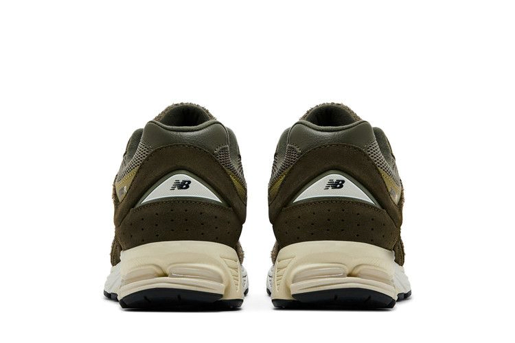 Кроссовки New Balance 2002R 'Dark Moss'