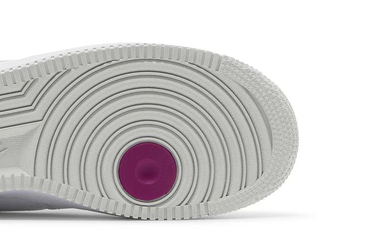 Кроссовки Air Force 1 '07 LV8 3 'Peace Love Nike'