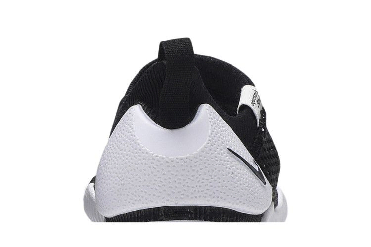 Кроссовки Nike Aqua Sock 360 GS 'Black White'