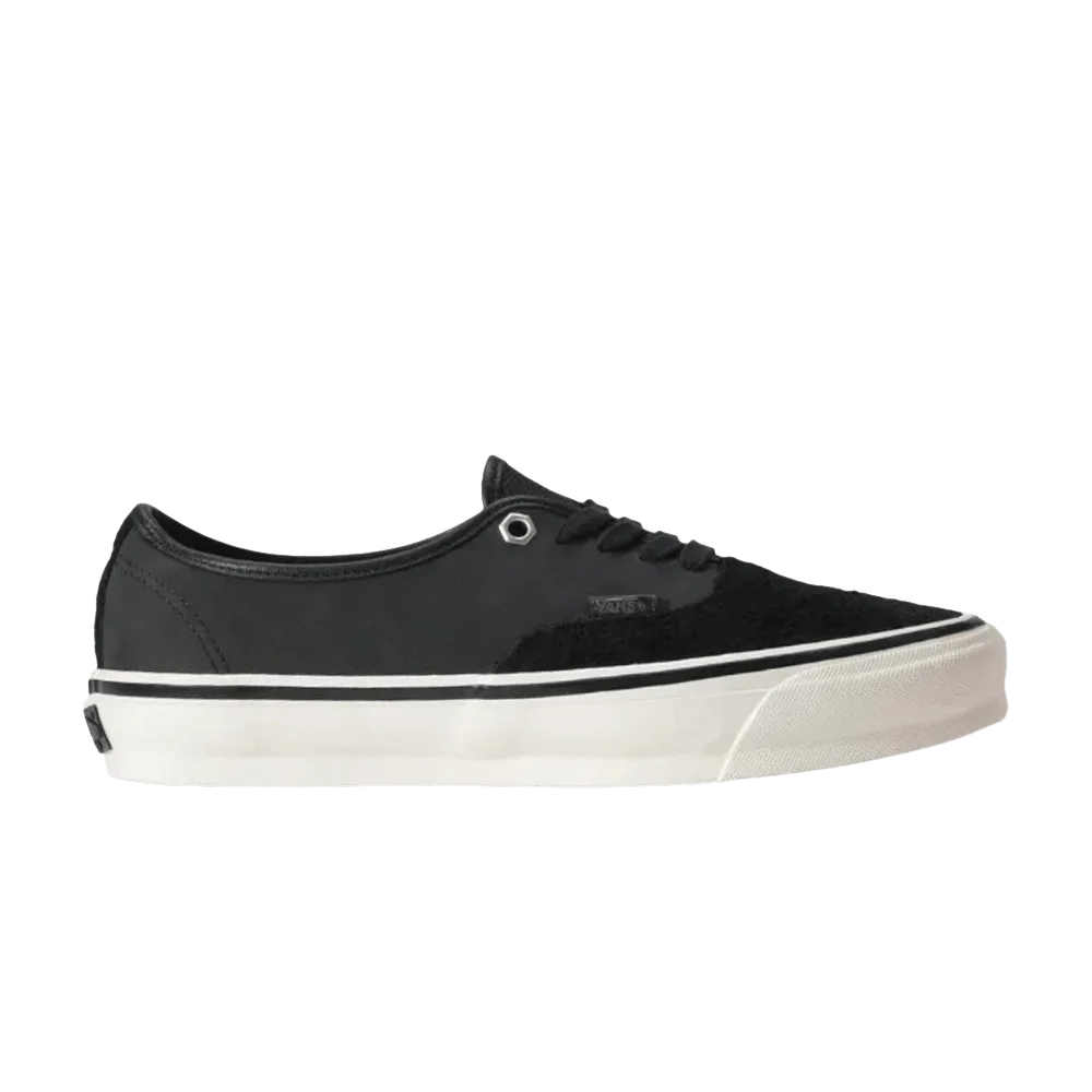 vans-vants-otw-authentic-44-vibram-black-white-vans-otw-authentic-44-flower-print-black-vn000z6kbla_1