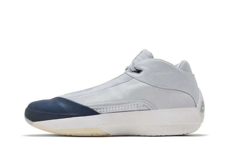 Krossovki-Air-Jordan-40-Photon-Dust-2
