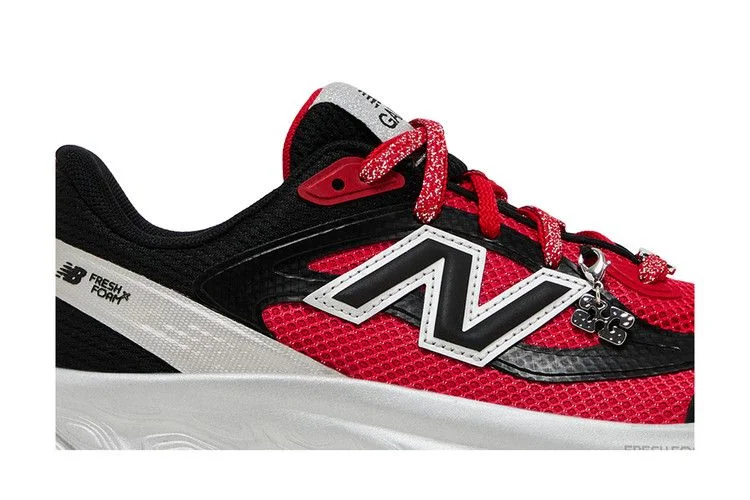 Кроссовки GANNI x New Balance Fresh Foam Trainer 'Black Racing Red'