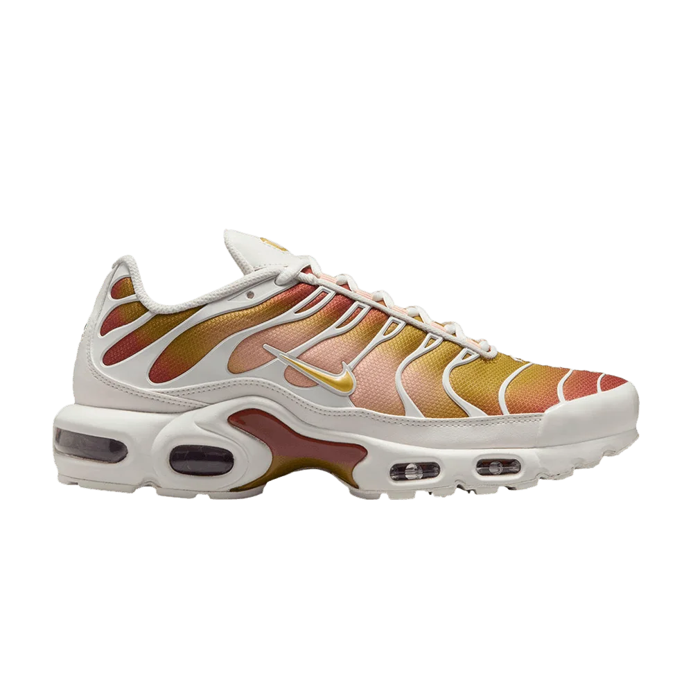 Krossovki-Nike-Wmns-Air-Max-Plus-Rugged-Orange