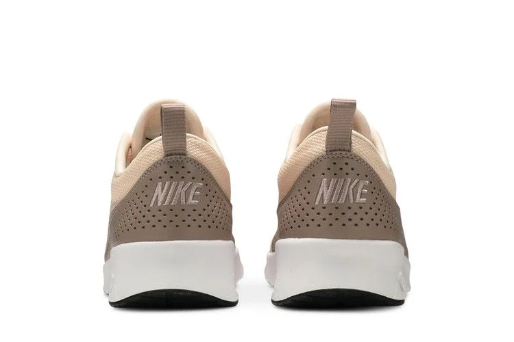 Krossovki-Nike-Wmns-Air-Max-Thea-Guava-Ice-5
