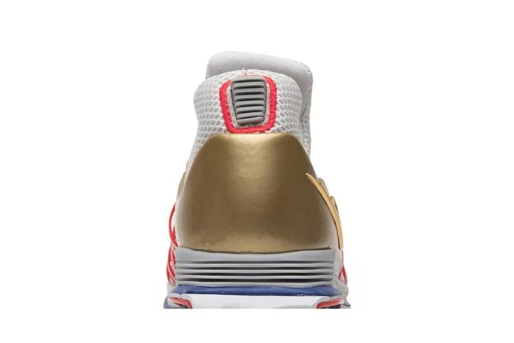 Кроссовки Nike Shox Gravity 'Metallic Gold' 2018