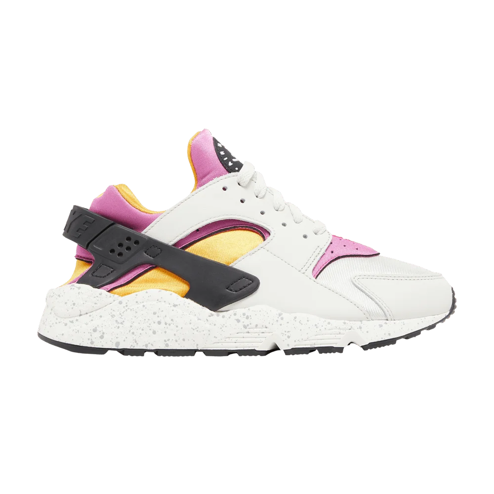 Krossovki-Nike-Air-Huarache-Lethal-Pink