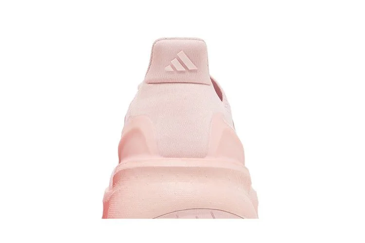 Krossovki-adidas-Wmns-Ultraboost-5X-Sandy-Pink-6