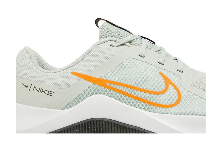 Кроссовки Nike MC Trainer 2 'Light Silver Bright Mandarin'
