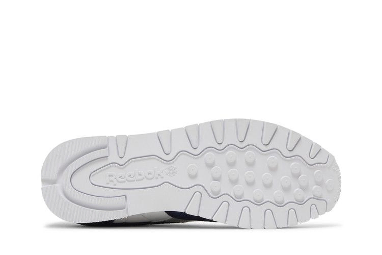 Кроссовки Reebok Classic Leather 'Vector Navy White'
