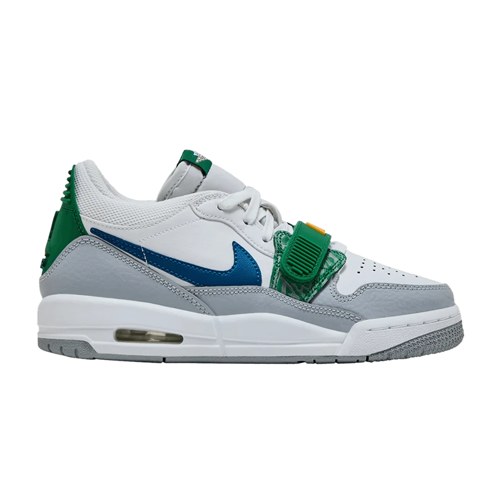 Krossovki-Air-Jordan-Legacy-312-Low-GS-White-Pine-Industrial-Blue