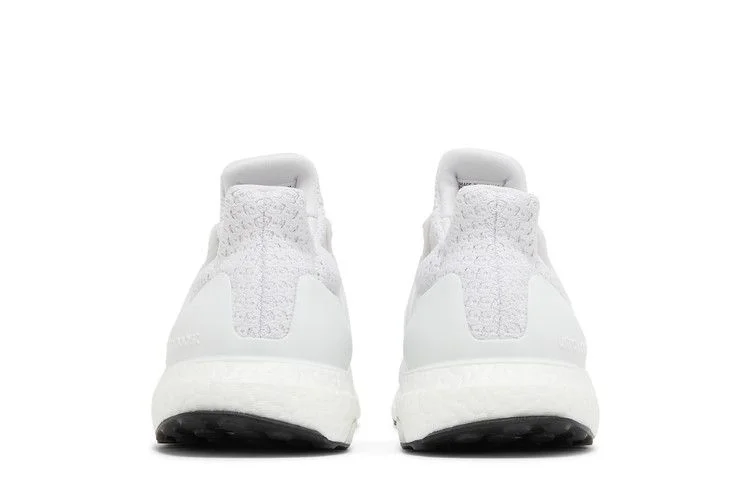 Кроссовки adidas UltraBoost DNA 5.0 'Triple White'