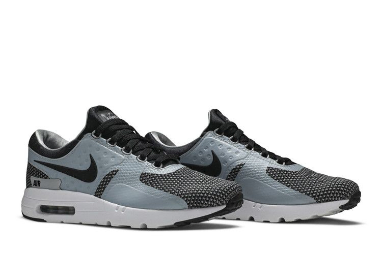 air-max-zero-essential-black-grey-876070-002_07