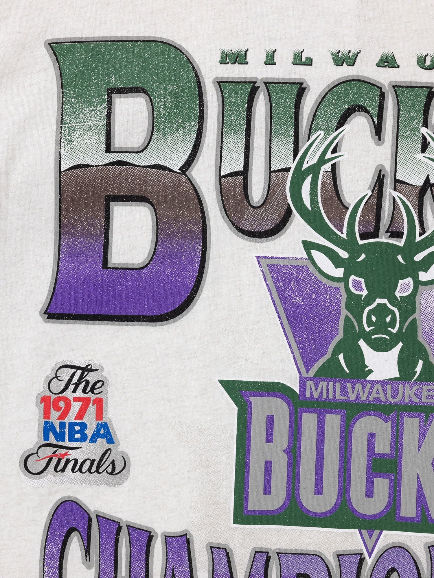 Mitchell-Ness-Milwaukee-Bucks-Metallic-Vintage-T-Shirt-3