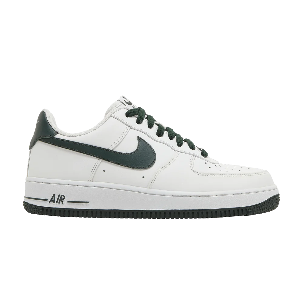 Krossovki-Nike-Air-Force-1-07-White-Grove-Green