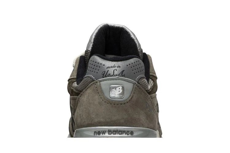 Krossovki-JJJJound-x-New-Balance-990v3-Made-In-USA-Urban-Grey-6