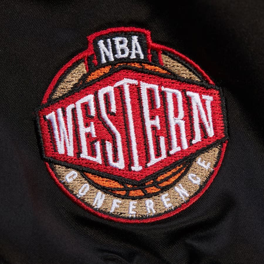 Бомбер Mitchell & Ness Black Memphis Grizzlies Team OG 3.0 Satin Full Snap Jacket