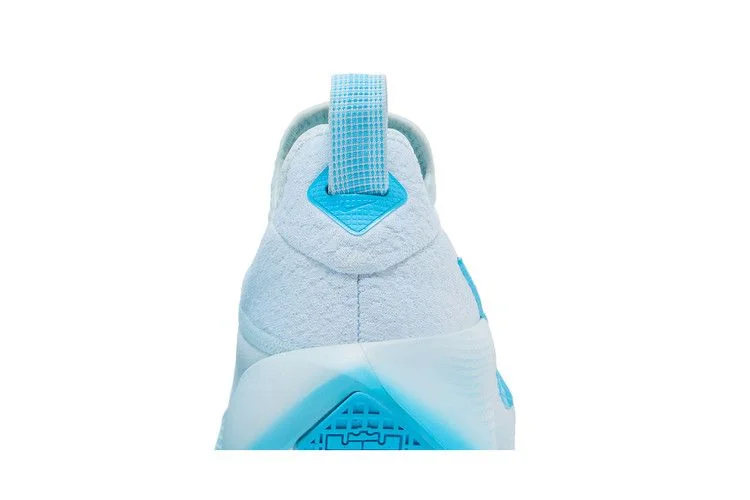 Krossovki-Nike-LeBron-TR-1-Glacier-Blue-6