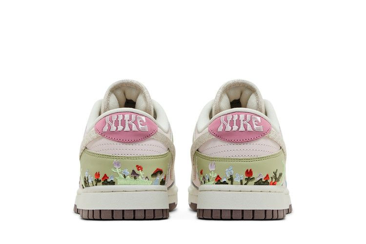 Кроссовки Nike Wmns Dunk Low LX 'Mushroom'