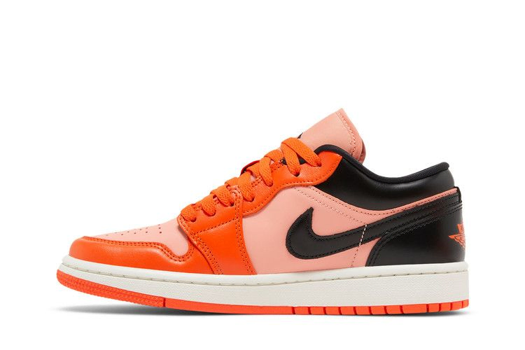 Кроссовки Wmns Air Jordan 1 Low SE 'Rush Orange Black'