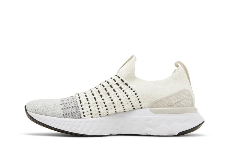 react-phantom-run-flyknit-2-sail-light-bone-dv2139-100_02