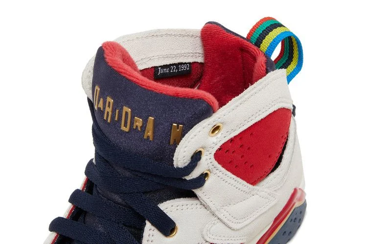 Krossovki-Trophy-Room-x-Air-Jordan-7-Retro-New-Sheriff-in-Town-8