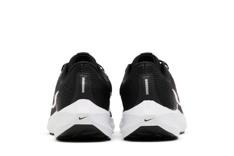 air-zoom-pegasus-40-black-white-dv3853-001_05