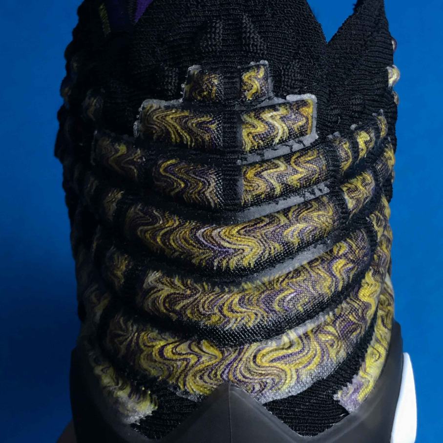 Nike-LeBron-17-Lakers-9