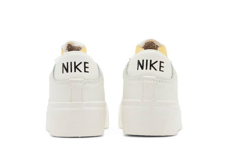 Кроссовки Nike Wmns Blazer Low Platform 'Triple Sail'