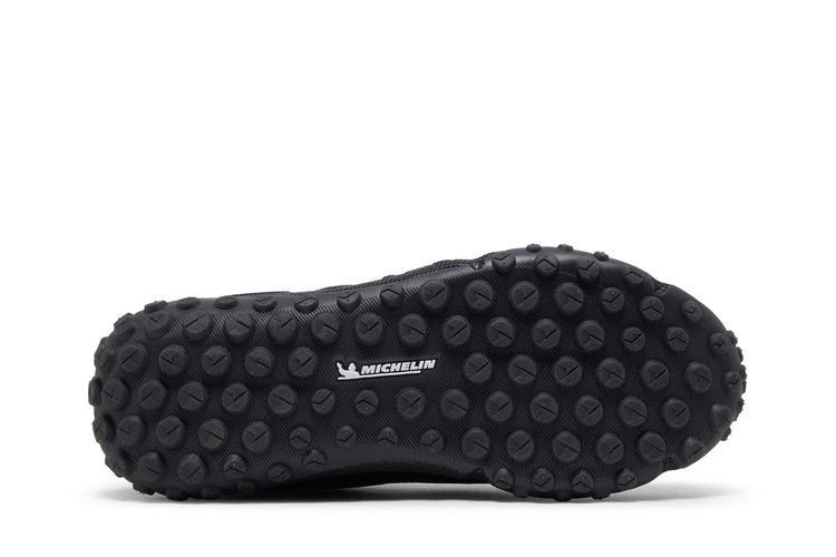Кроссовки Under Armour HOVR Summit Fat Tire Delta 'Triple Black'