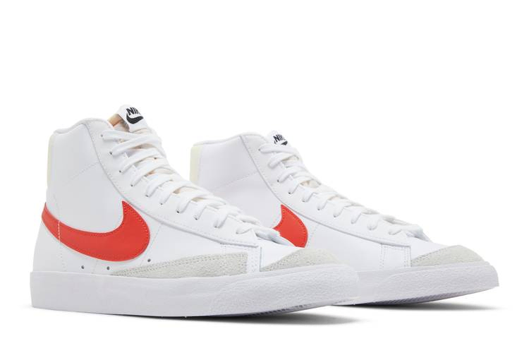 blazer-mid-77-vintage-white-picante-red-bq6806-122_07