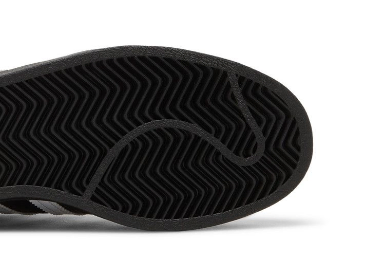 superstar-j-black-white-ef5398_04