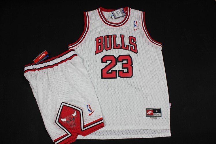 Basketbolnaya-forma-Chicago-Bulls-1