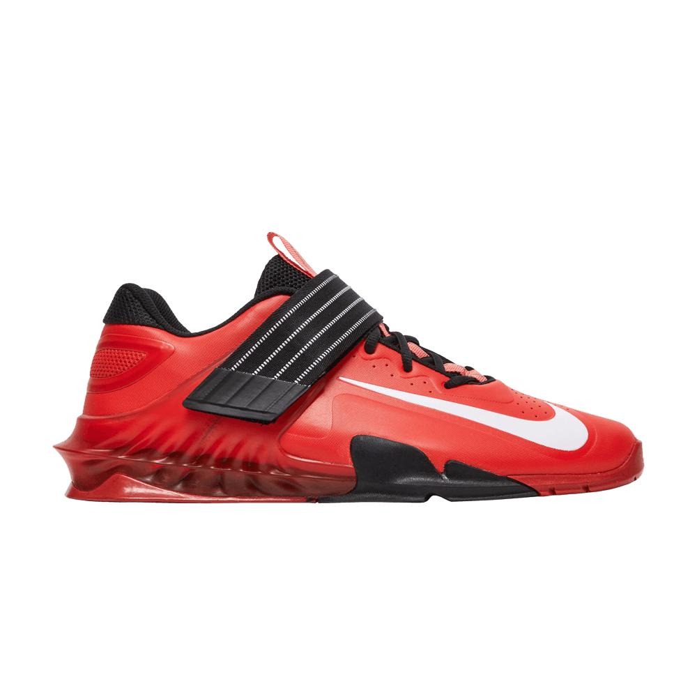 Кроссовки Nike Savaleos 'Chile Red'