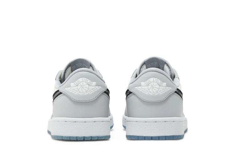 Кроссовки Dior x Air Jordan 1 Low